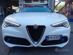 Bianco Usata 2017 Alfa Romeo Stelvio Executive SUV | 25.900 € (Cara)