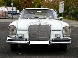 Bianco Usata 1964 Mercedes 220 SE Coupé | 29.848 €