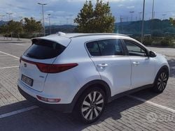Bianco Usata 2016 Kia Sportage SUV | 12.000 € (Buon prezzo)