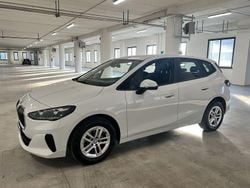 Bianco Usata 2023 BMW 218 Comfort Edition Station wagon | 26.800 € (Buon prezzo)