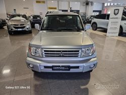 Grigio Usata 2004 Mitsubishi Pajero SUV | 8400 € (Cara)