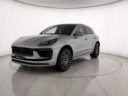 Grigio chiaro Usata 2023 Porsche Macan SUV | 78.900 € (Molto cara)
