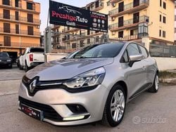 Grigio Usata 2018 Renault Clio IV Intens Tre volumi | 9500 € (Buon prezzo)