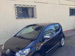 Nero Usata 2011 VW up! Due volumi | 5000 € (Buon prezzo)