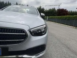 Usata 2021 Mercedes E200 Premium Plus Station wagon | 28.900 € (Molto cara)