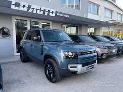 Blu Usata 2021 Land Rover Defender HSE SUV | 60.700 € (Molto cara)