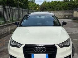 Bianco Usata 2012 Audi A1 Sportback Ambition Due volumi | 8500 € (Ottimo prezzo)