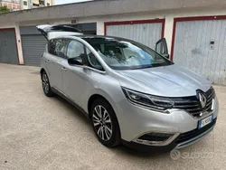 Usata 2015 Renault Espace Monovolume | 17.000 € (Molto cara)
