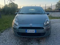 Grigio Usata 2012 Fiat Punto Due volumi | 3500 € (Buon prezzo)