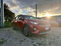 Rosso Usata 2019 Kia Stonic Style SUV | 12.900 € (Buon prezzo)