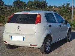 Bianco Usata 2016 Fiat Punto Due volumi | 6200 € (Cara)