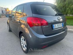 Grigio Usata 2012 Kia Venga Due volumi | 4400 € (Buon prezzo)
