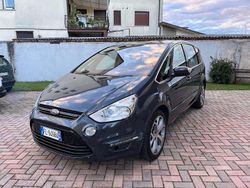 Blu/azzurro Usata 2013 Ford S-MAX Individual Monovolume | 3700 € (Ottimo prezzo)
