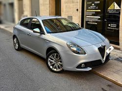 Grigio Usata 2017 Alfa Romeo Giulietta Super Tre volumi | 12.950 € (Buon prezzo)