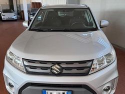 Grigio Usata 2015 Suzuki Vitara Station wagon | 11.900 € (Buon prezzo)
