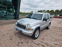 Grigio Usata 2008 Jeep Cherokee SUV | 4990 € (Buon prezzo)