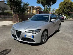 Argento Usata 2019 Alfa Romeo Giulia Super Tre volumi | 16.990 € (Ottimo prezzo)