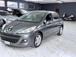 Grigio Usata 2012 Peugeot 207 Tre volumi | 3700 € (Ottimo prezzo)