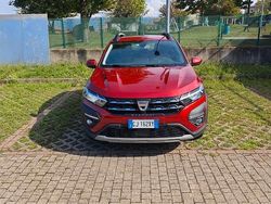 Rosso Usata 2022 Dacia Sandero Due volumi | 11.950 € (Buon prezzo)