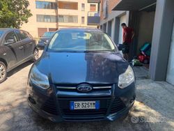 Blu/azzurro Usata 2013 Ford Focus Station wagon | 5200 € (Buon prezzo)