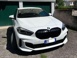 Bianco Usata 2024 BMW 118 M Sport Due volumi | 33.800 € (Buon prezzo)