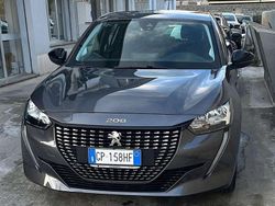 Grigio Usata 2023 Peugeot 208 Active Due volumi | 14.500 € (Buon prezzo)