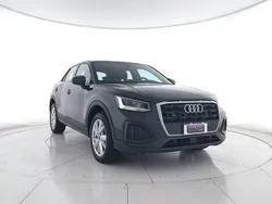 Grigio metallizzato Usata 2022 Audi Q2 Business SUV | 25.900 € (Buon prezzo)