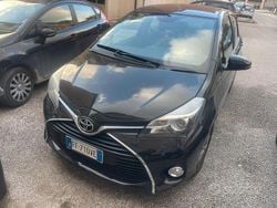 Usata 2016 Toyota Yaris Due volumi | 7500 € (Super prezzo)