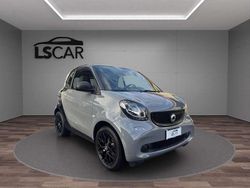 Grigio Usata 2019 Smart ForTwo Coupé Passion Due volumi | 13.990 € (Ottimo prezzo)