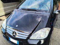 Nero Usata 2008 Mercedes A200 Tre volumi | 3200 € (Buon prezzo)