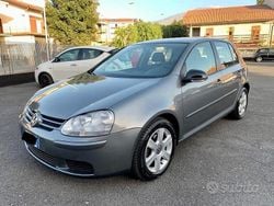 Grigio Usata 2006 VW Golf Comfortline Tre volumi | 3490 € (Buon prezzo)