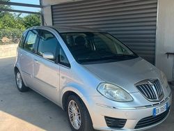 Grigio Usata 2009 Lancia Musa Monovolume | 3000 €