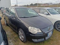 Black magic perleffekt Usata 2008 VW Polo Sportline Due volumi | 3890 €