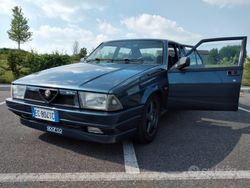Blu Usata 1990 Alfa Romeo 75 Tre volumi | 7900 €