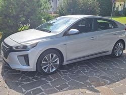 Grigio Usata 2018 Hyundai Ioniq Comfort Due volumi | 14.300 € (Cara)