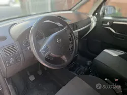 Usata 2005 Opel Meriva Monovolume | 1800 € (Buon prezzo)