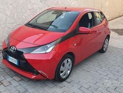 Rosso Usata 2017 Toyota Aygo X-Black Due volumi | 8950 € (Buon prezzo)