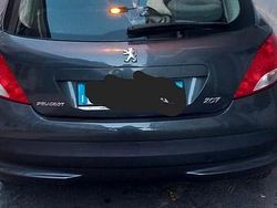 Grigio Usata 2010 Peugeot 207 Station wagon | 2499 €