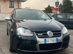 Usata 2006 VW Golf V R Tre volumi | 15.500 €