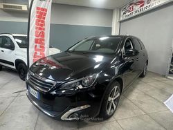 Nero Usata 2016 Peugeot 308 Allure Tre volumi | 7899 € (Buon prezzo)