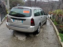 Grigio Usata 2001 Ford Focus Station wagon | 1000 € (Buon prezzo)