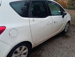 Bianco Usata 2010 Opel Meriva Monovolume | 1200 € (Super prezzo)