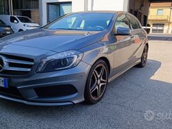 Grigio Usata 2014 Mercedes A180 Premium Tre volumi | 9500 € (Buon prezzo)