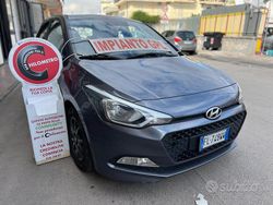 Grigio Usata 2018 Hyundai i20 Tre volumi | 5750 € (Super prezzo)