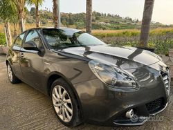 Grigio Usata 2014 Alfa Romeo Giulietta Due volumi | 7490 € (Buon prezzo)