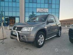 Grigio Usata 2006 Suzuki Grand Vitara SUV | 6900 € (Buon prezzo)