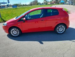 Usata 2009 Fiat Grande Punto Due volumi | 2900 € (Buon prezzo)