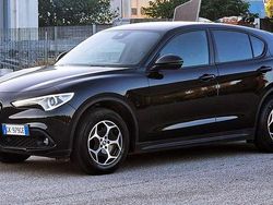 Nero Usata 2022 Alfa Romeo Stelvio Executive SUV | 24.900 € (Buon prezzo)