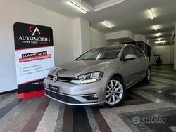 Grigio Usata 2017 VW Golf VII Executive Tre volumi | 14.900 € (Buon prezzo)