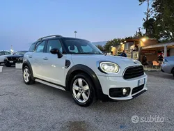 Bianco Usata 2018 Mini Cooper D Countryman Business SUV | 14.500 € (Buon prezzo)